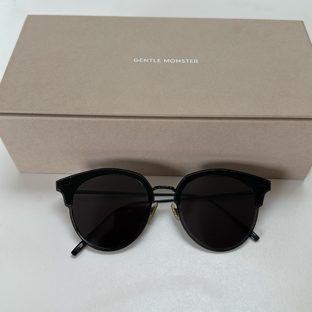 Gentle monster sunglasses black cat eye (Tool) - Picture 2 of 10